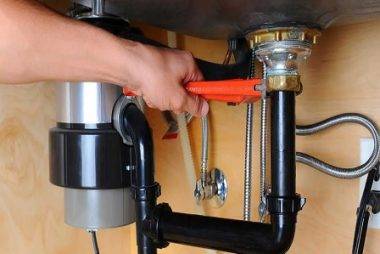 Conserto de descarte de lixo